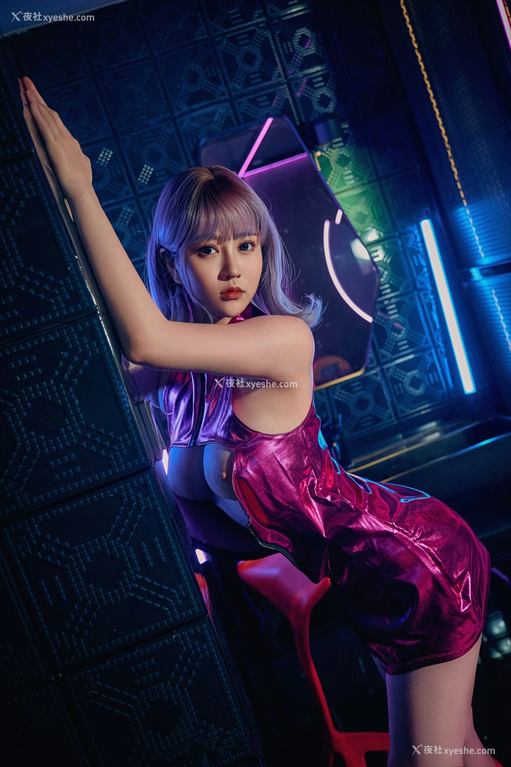 1P - 年年《CyberGirl》