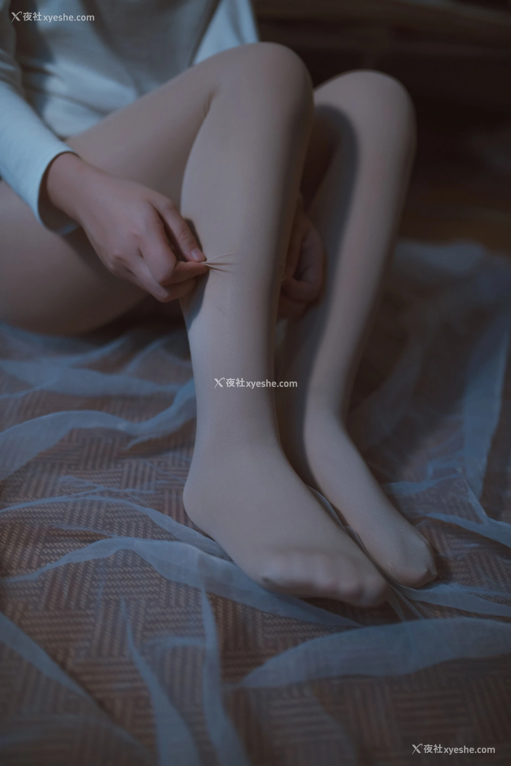 1P - 鹿初《暗房SM》