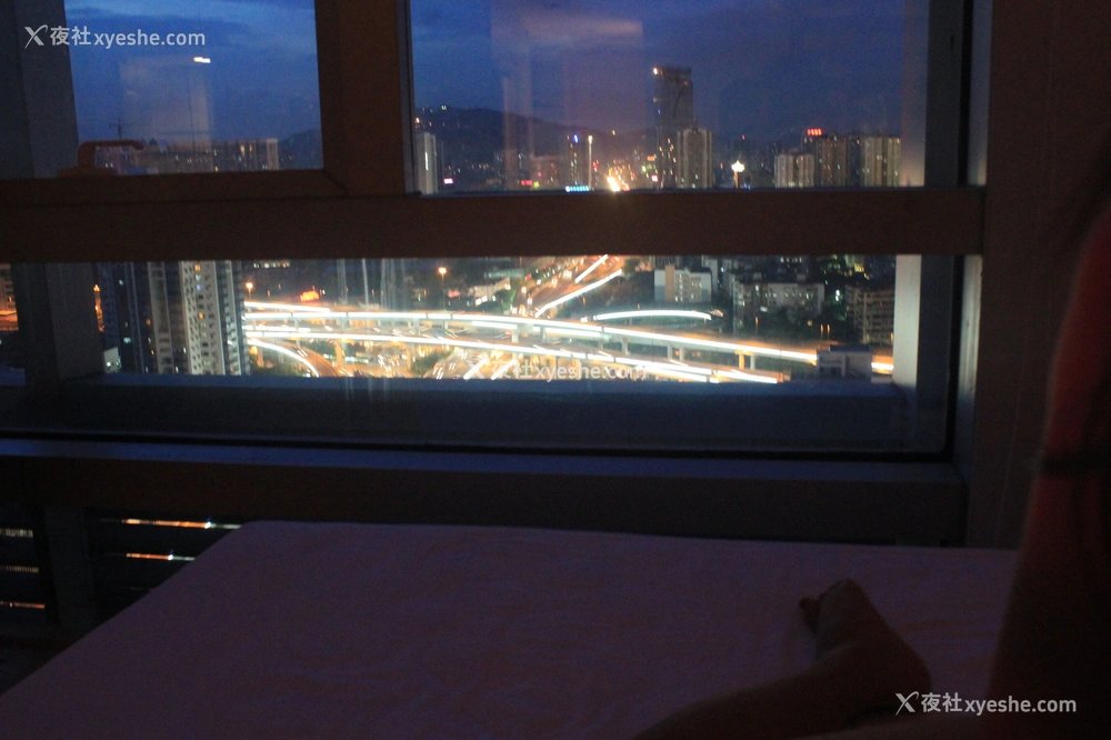 1P - 国模戴琳大尺度人体私拍套图