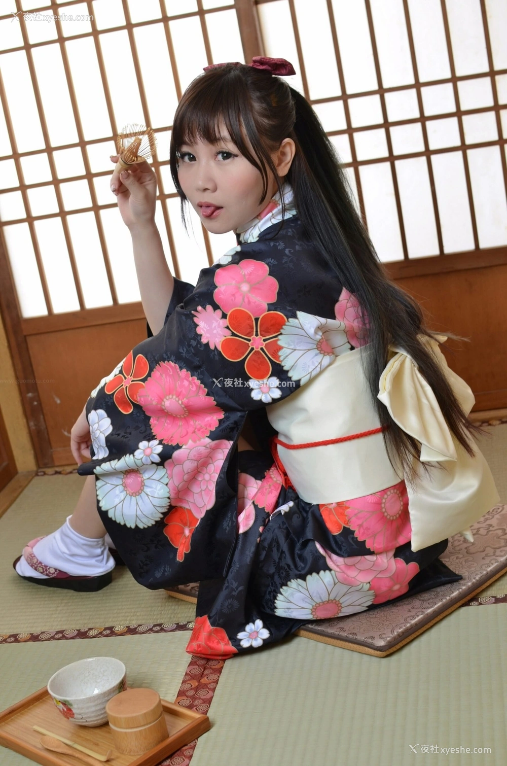 1P - 国模林儿性感写真套图