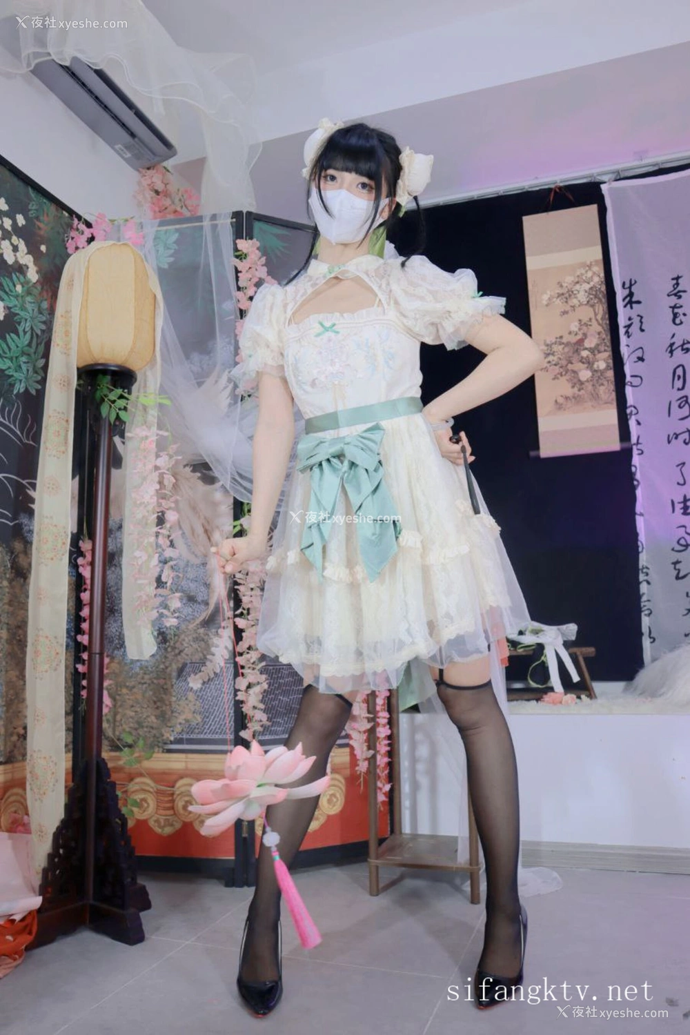 1P - Miao酱x小简x奶糊《叁人春晚 裸舞才艺》