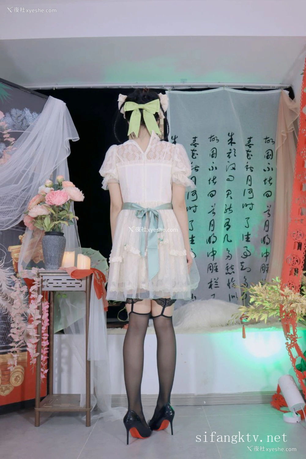 1P - Miao酱x小简x奶糊《叁人春晚 裸舞才艺》