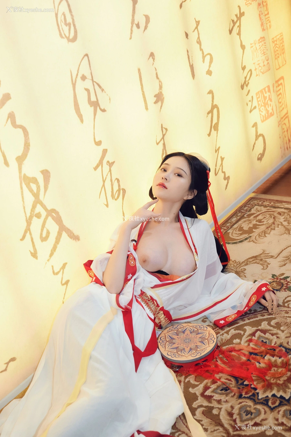 1P - 年年《如梦令》