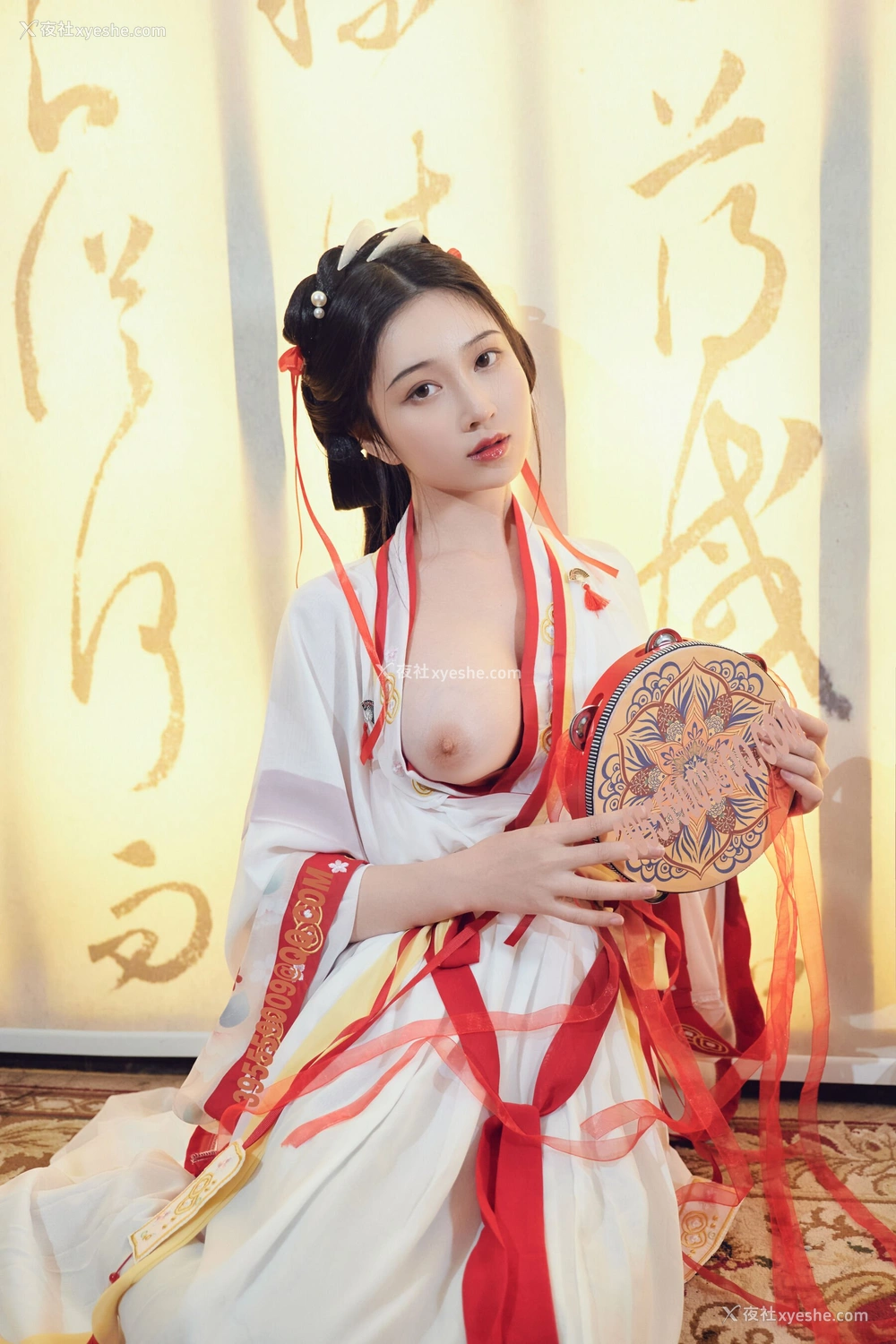 1P - 年年《如梦令》