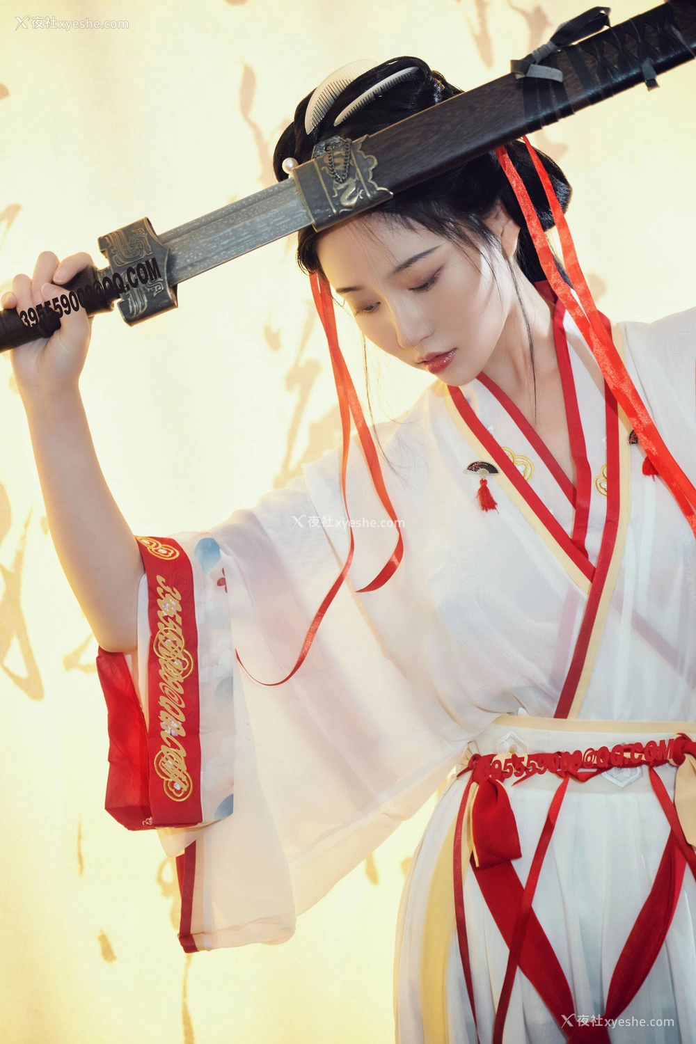 1P - 年年《如梦令》