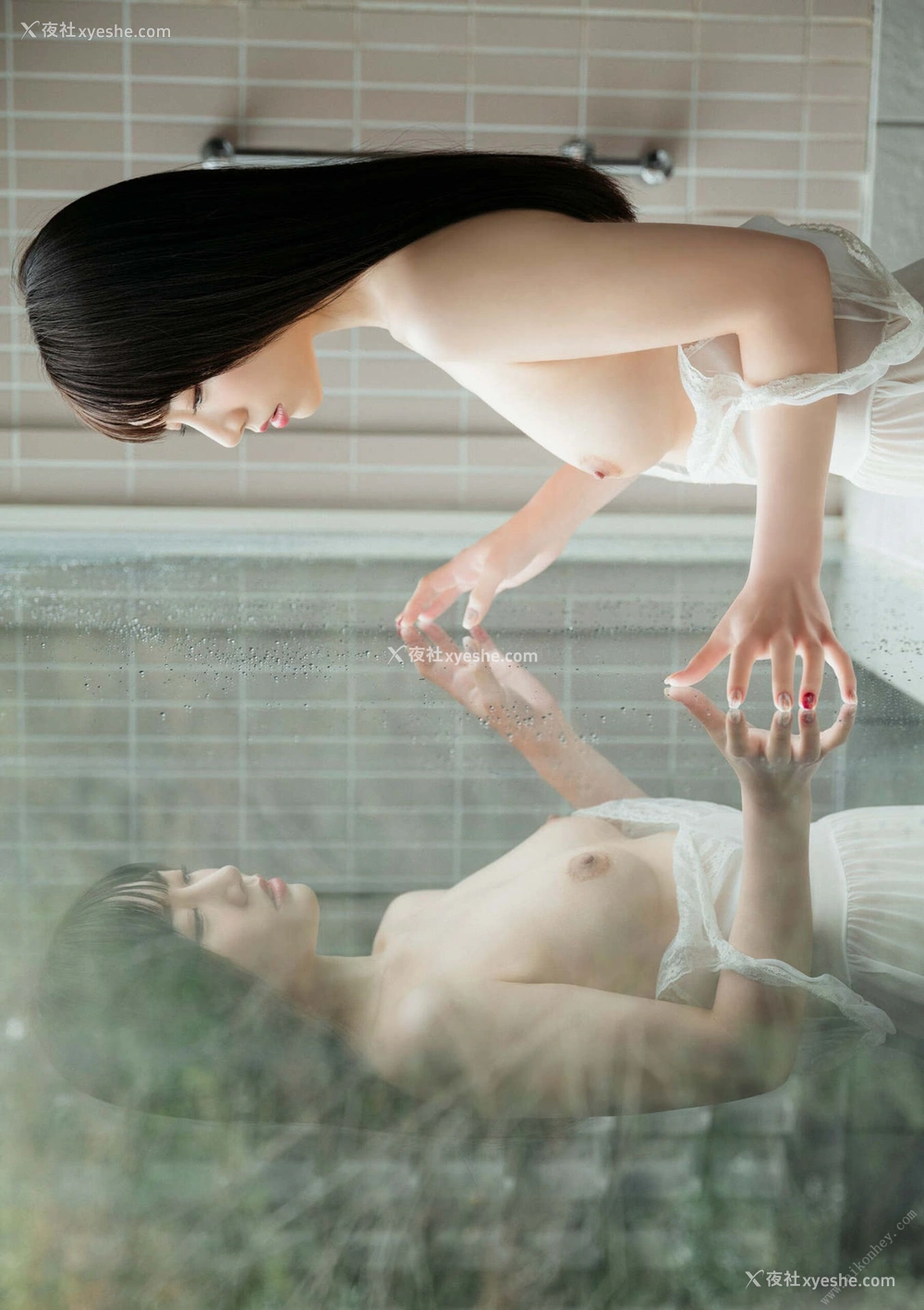 1P - 河北彩花《とられち》