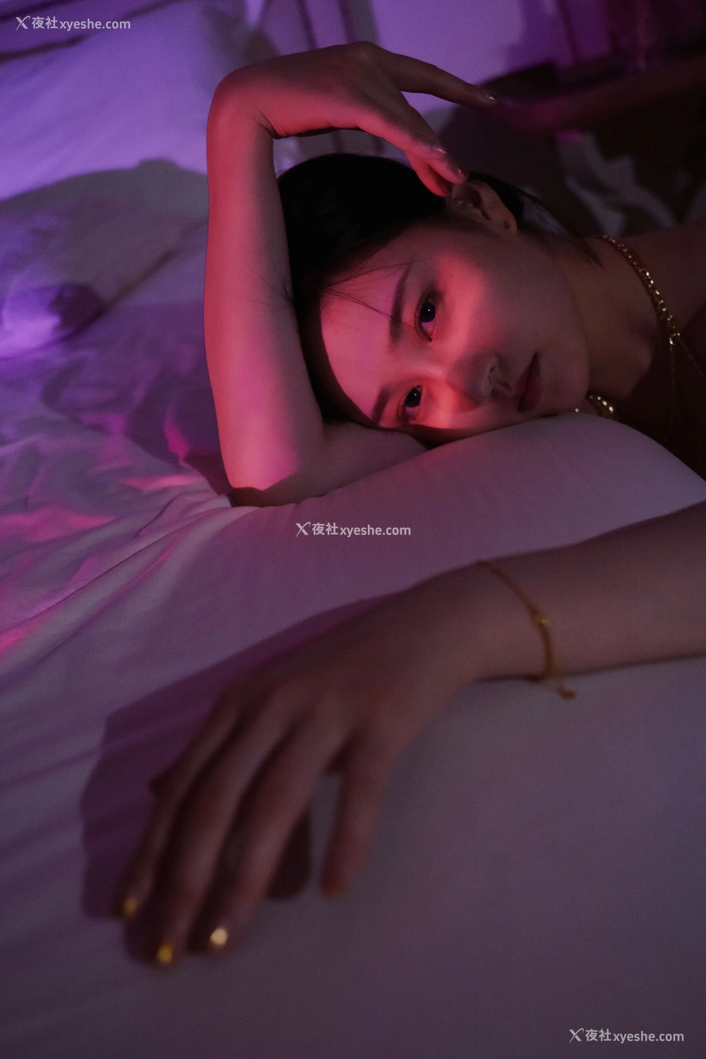 1P - 年年《紫色妖姬》