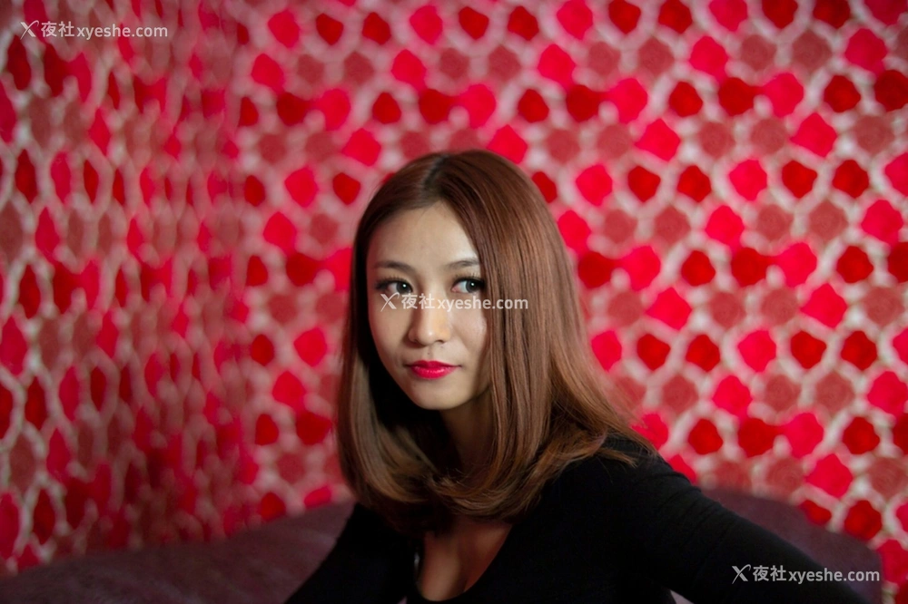 1P - 国模林美美人体私拍套图