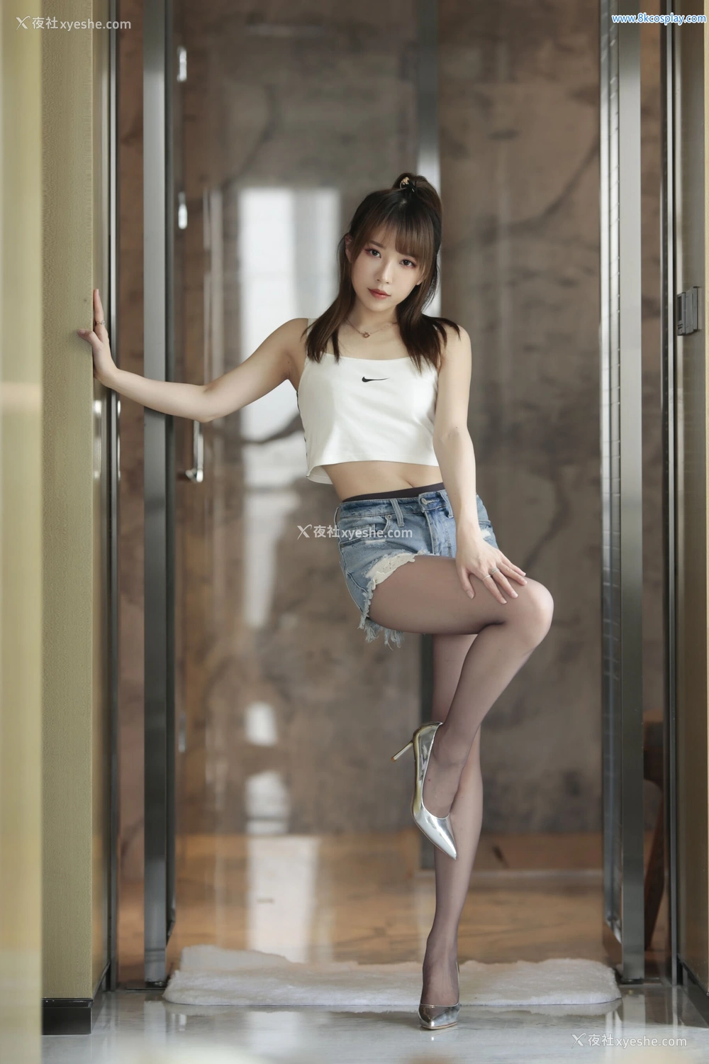 1P - 小女巫露娜《露娜de牛仔小裤裤》