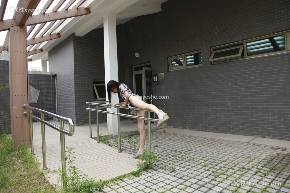 1P - 国模北高模大尺度人体私拍套图