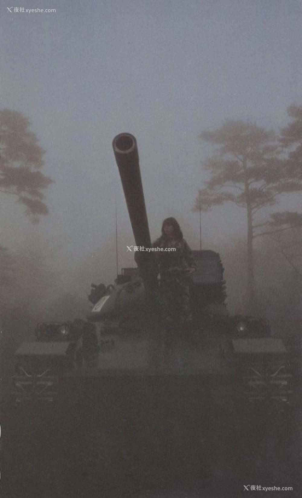 1P - 少女与戦车
