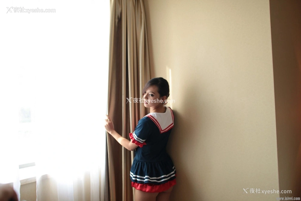 1P - 国模林梦琪性感写真套图