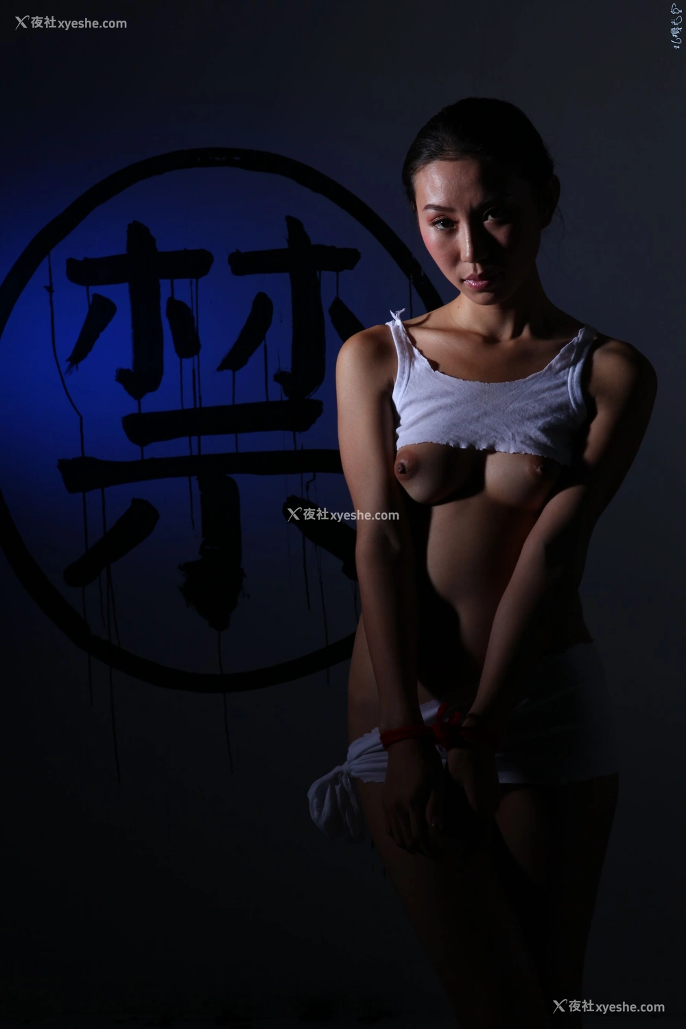 1P - 国模清风人体私拍套图