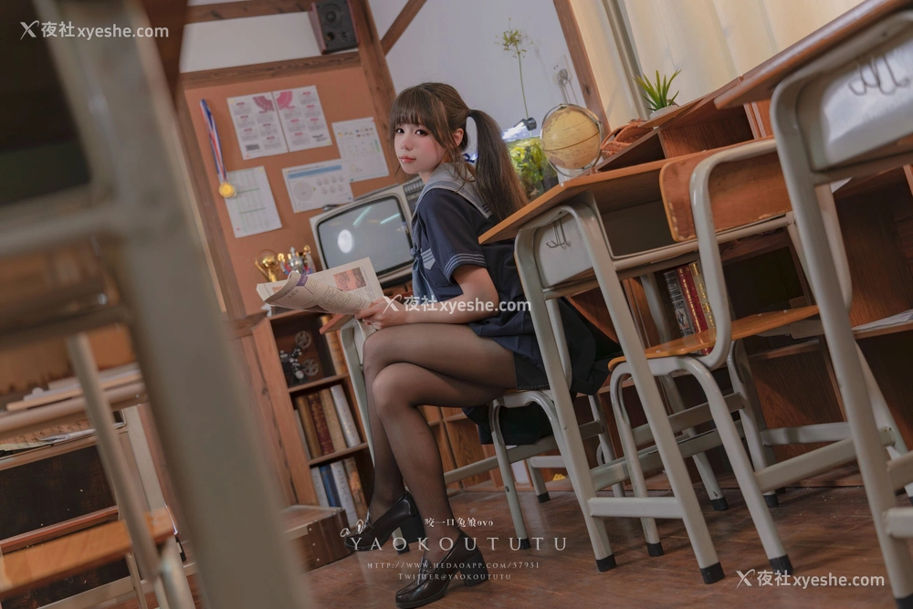 1P - 咬一口兔娘《『学生会长竞选中』脸红的思春期》