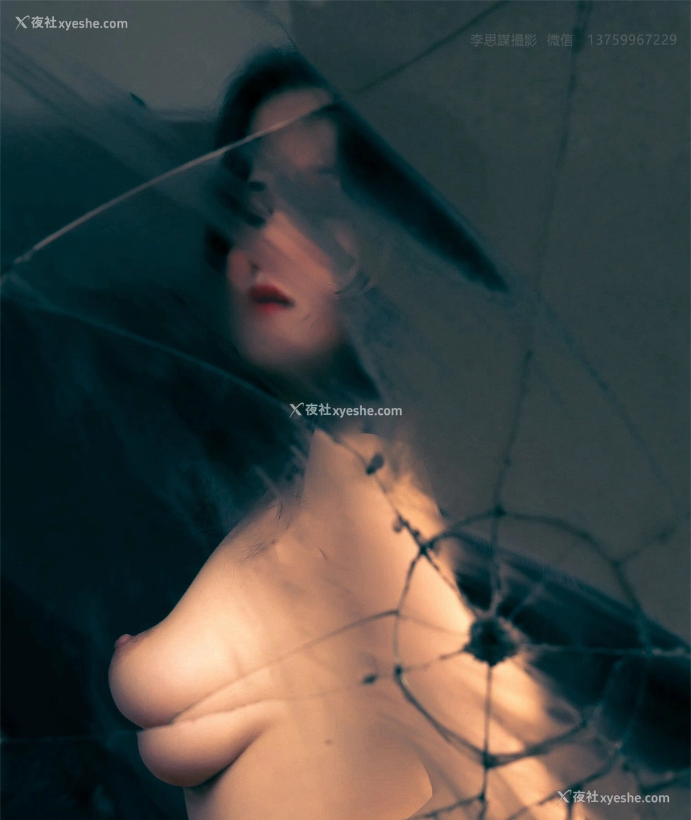 1P - 摄影师李思谋作品集
