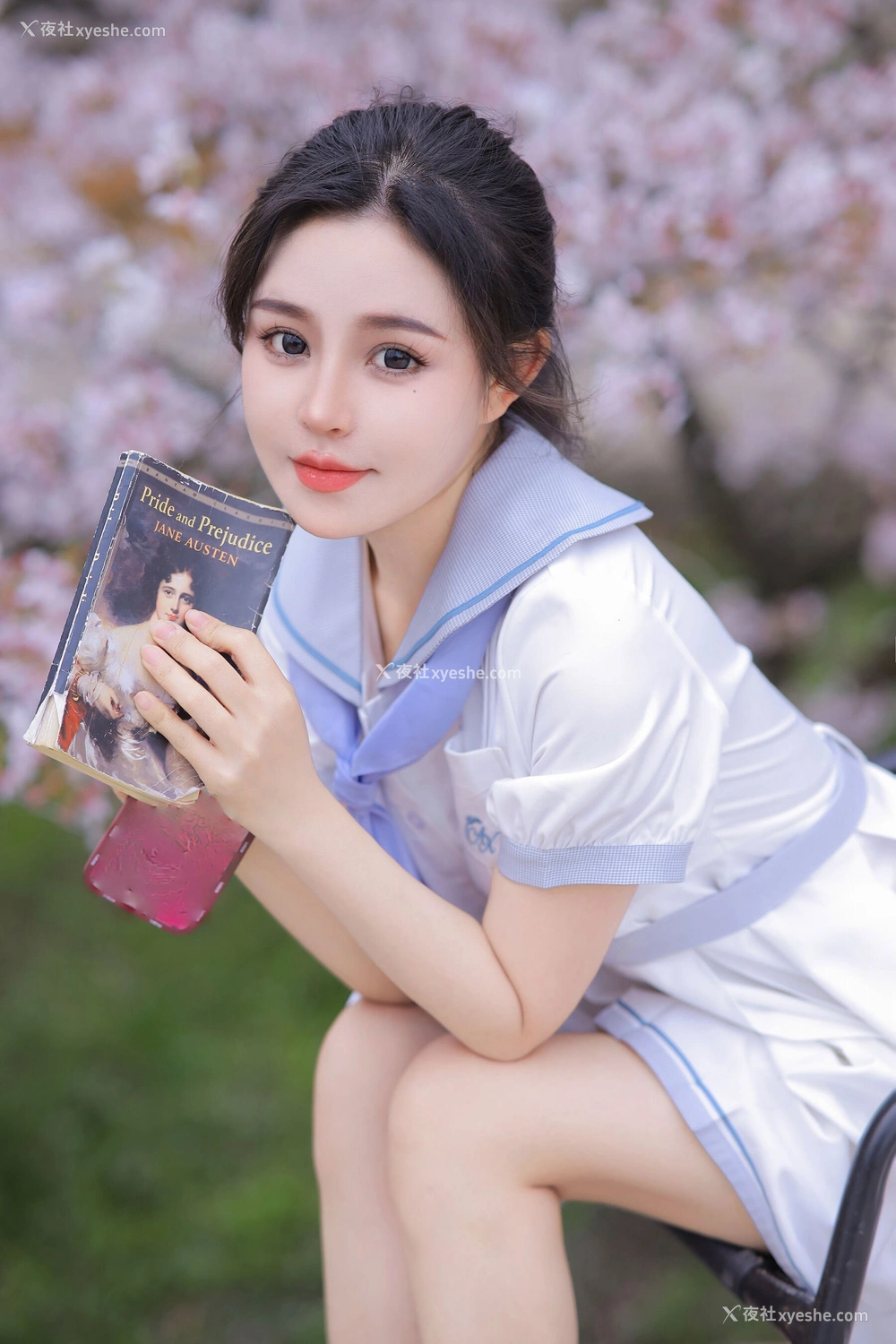 1P - 桃暖酱《上学路上》