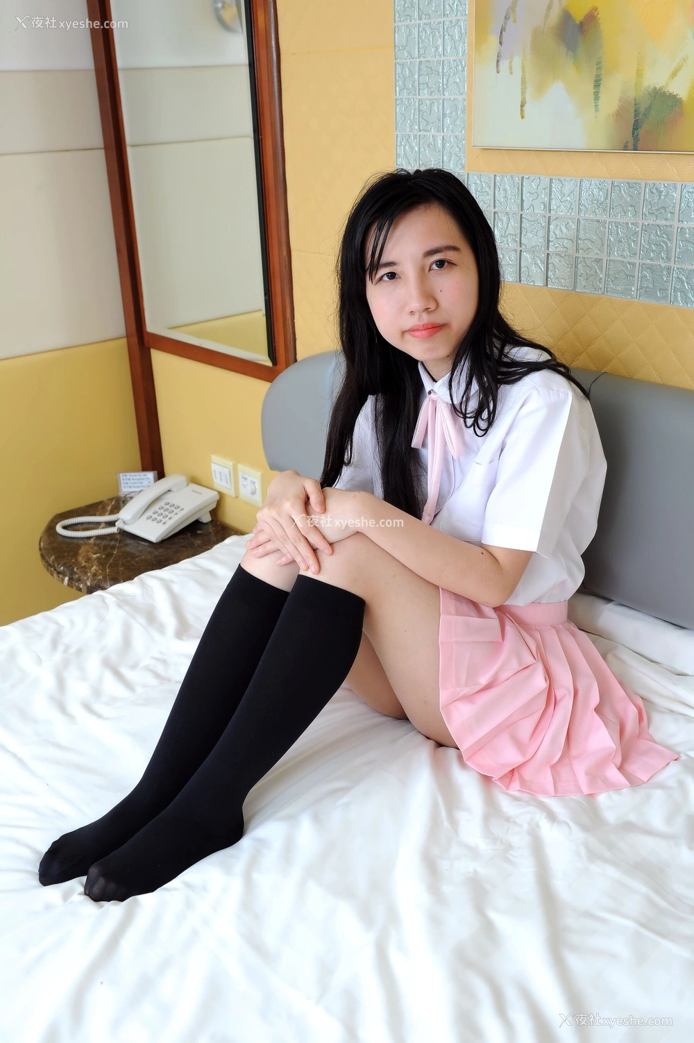1P - 港模 Winky 大尺度人体私拍套图