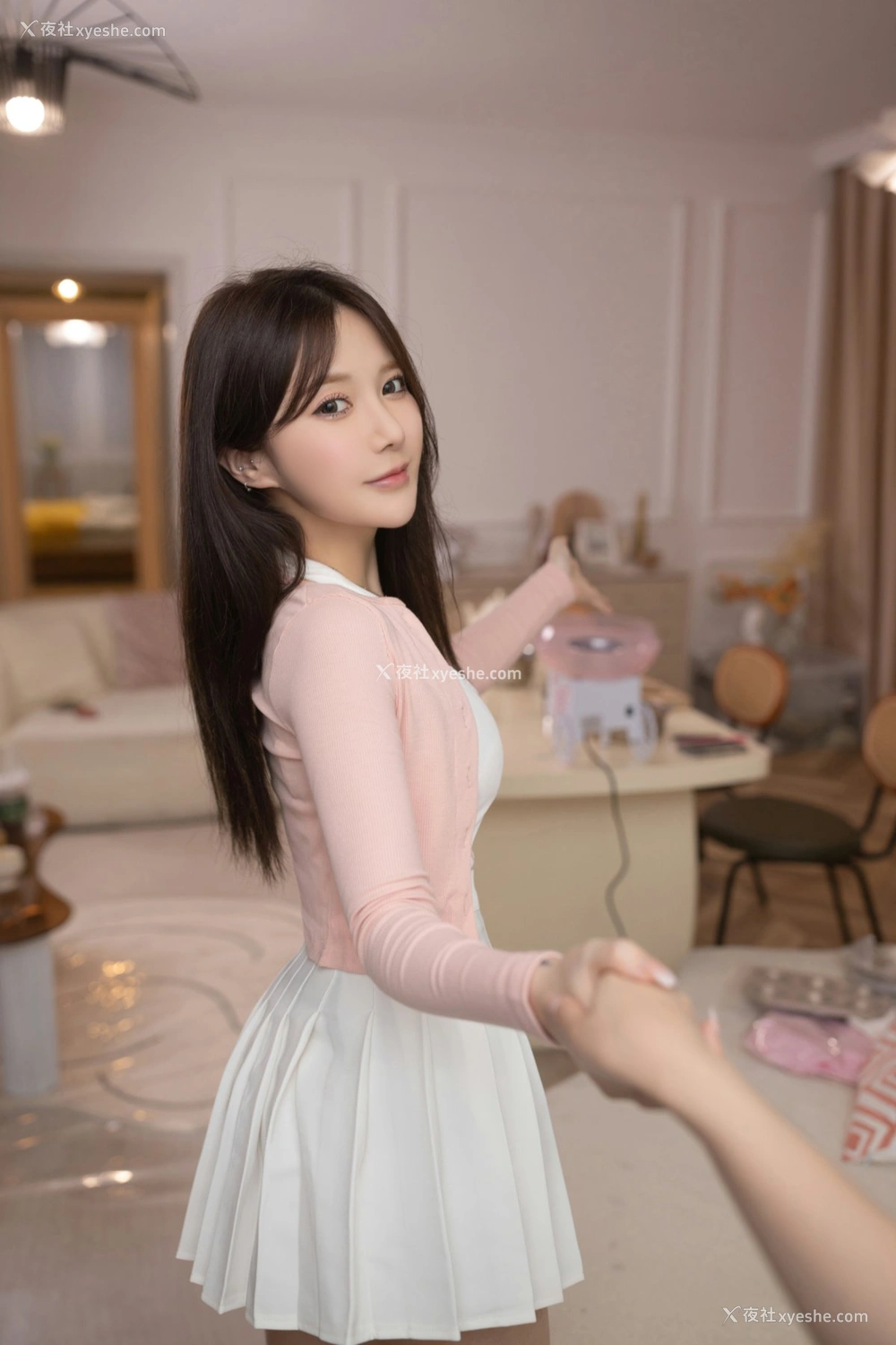 1P - 鱼子酱 一点甜 原版写真
