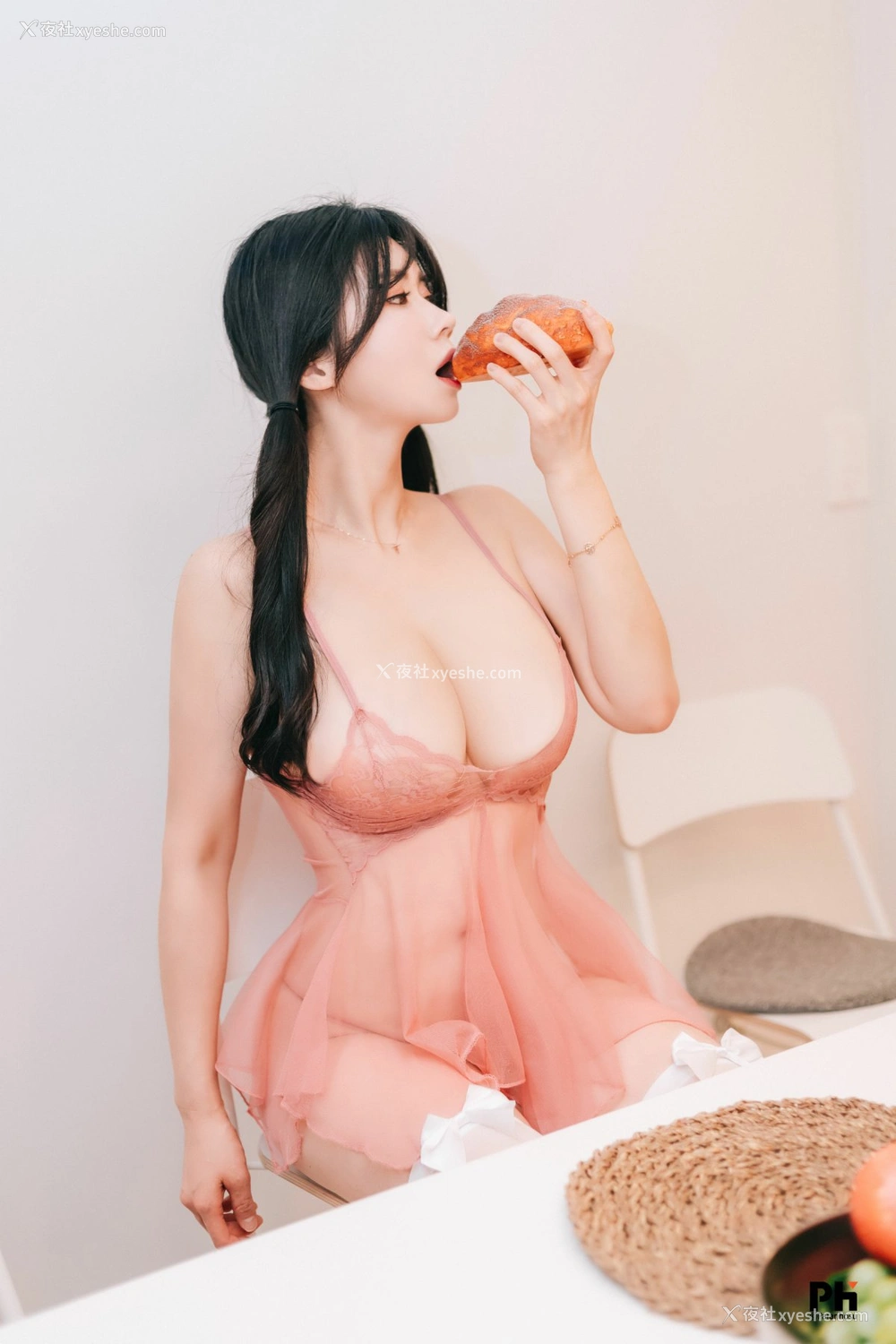 1P - [Paranhosu] Sia – Pink Jelly