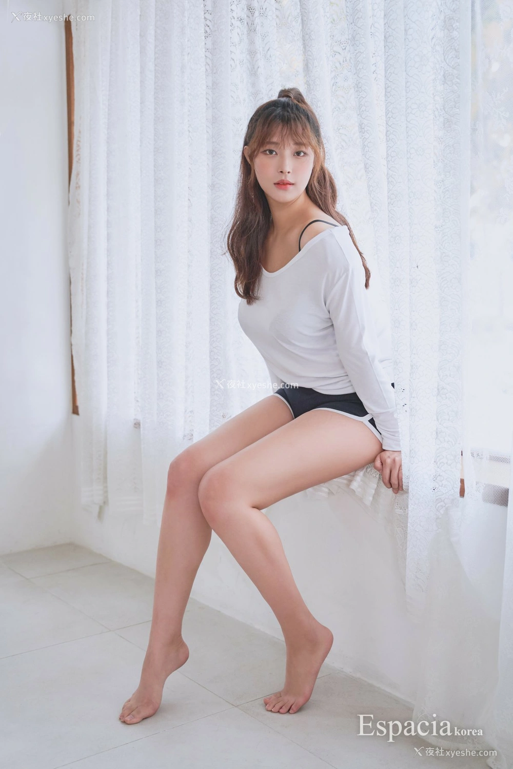 1P - [ESPACIAKOREA]003 EHC-012 – K.G.J