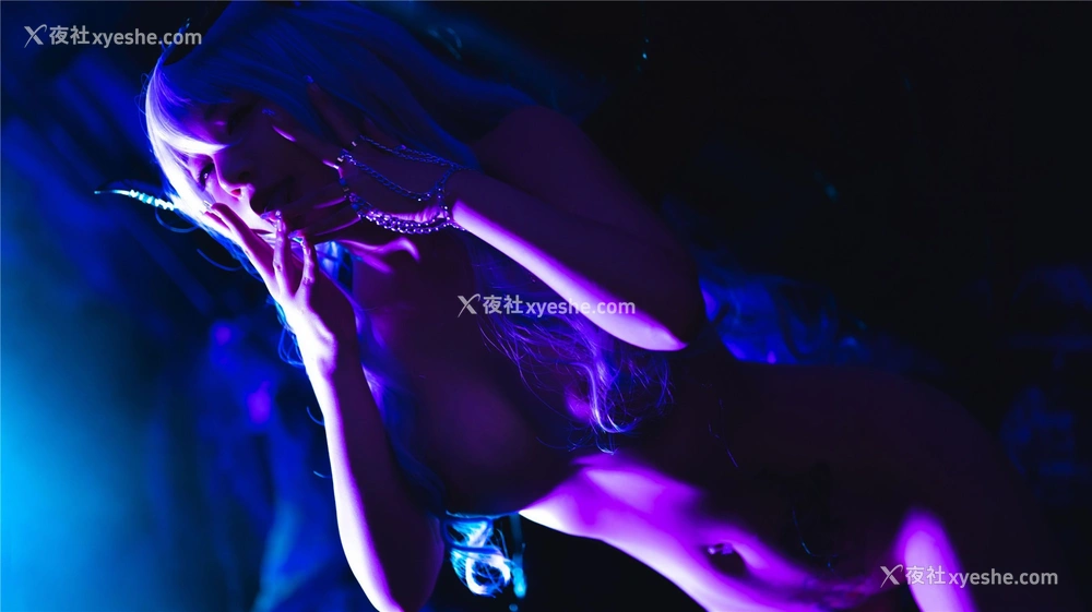 1P - 蜜蜜子Kimmie《魅魔》