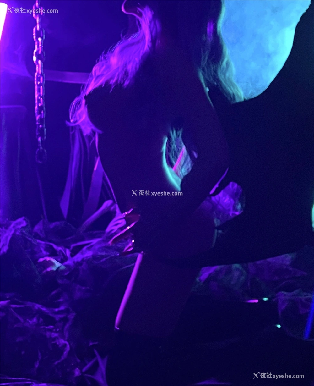1P - 蜜蜜子Kimmie《魅魔》