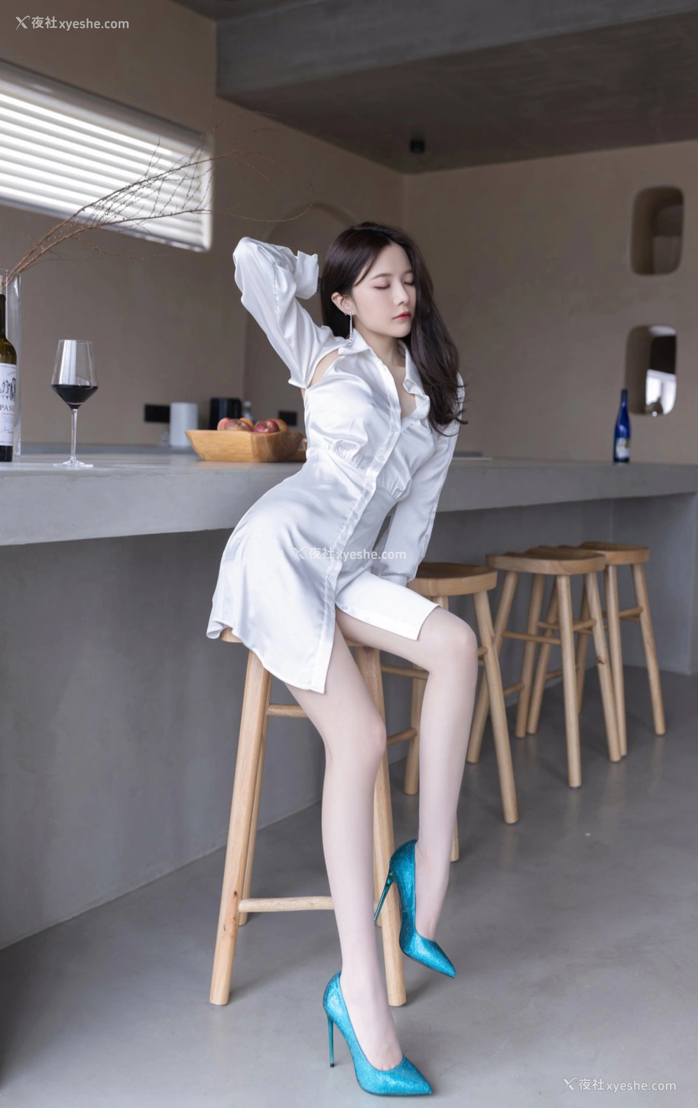 1P - 鱼子酱 禁的十三天 原版写真
