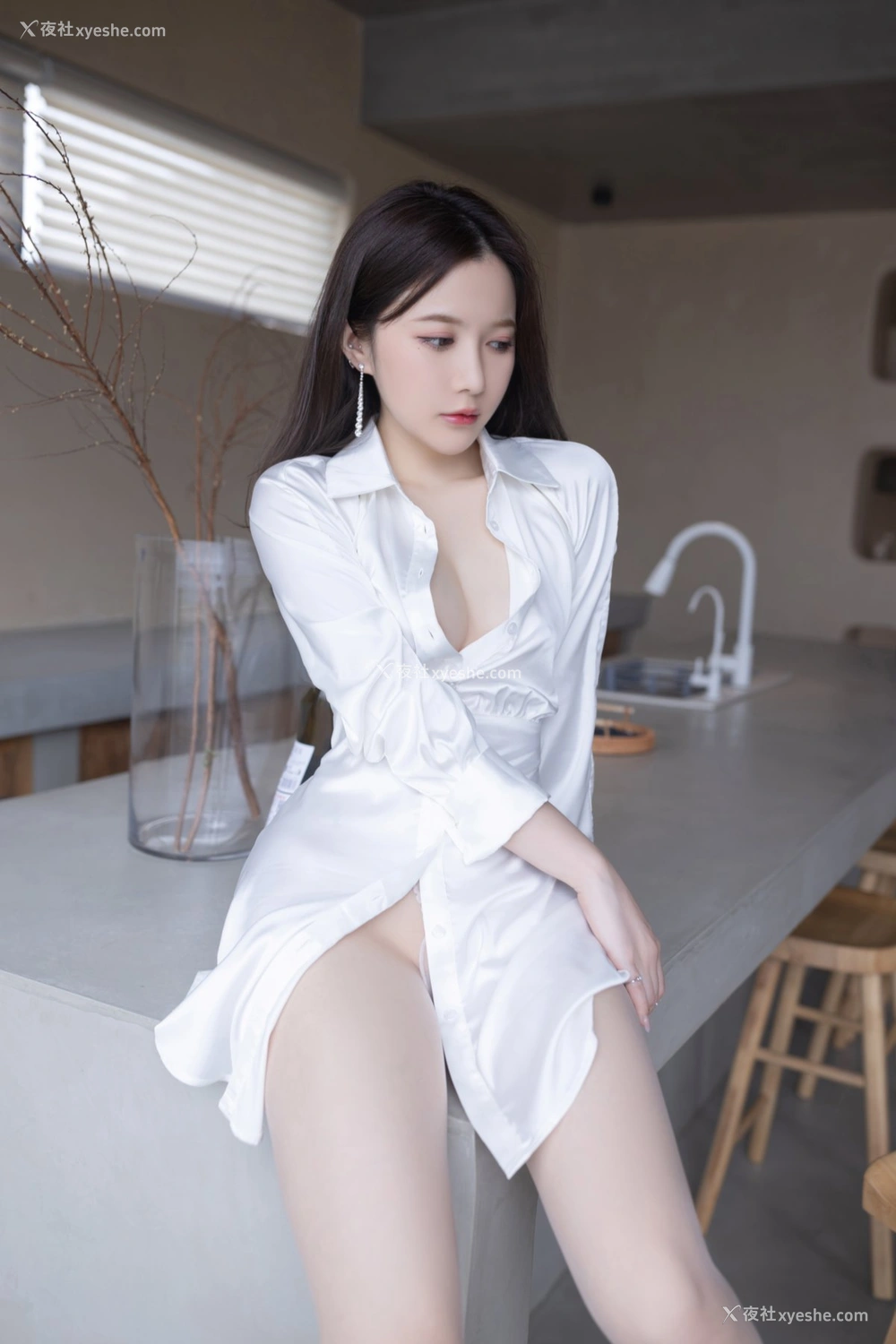 1P - 鱼子酱 禁的十三天 原版写真
