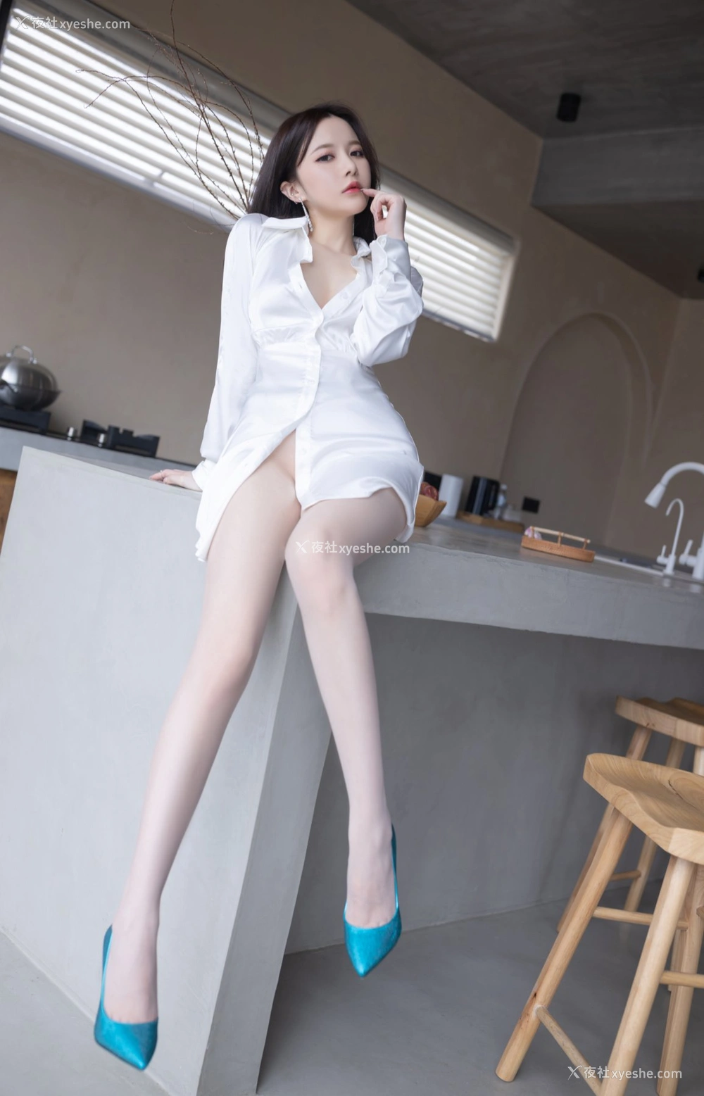 1P - 鱼子酱 禁的十三天 原版写真