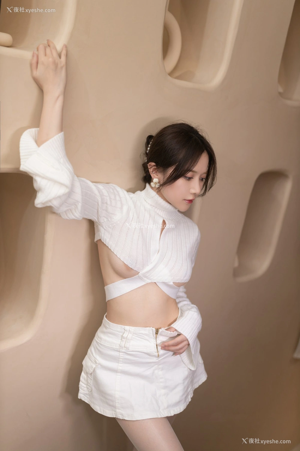 1P - 鱼子酱 雪化 原版写真