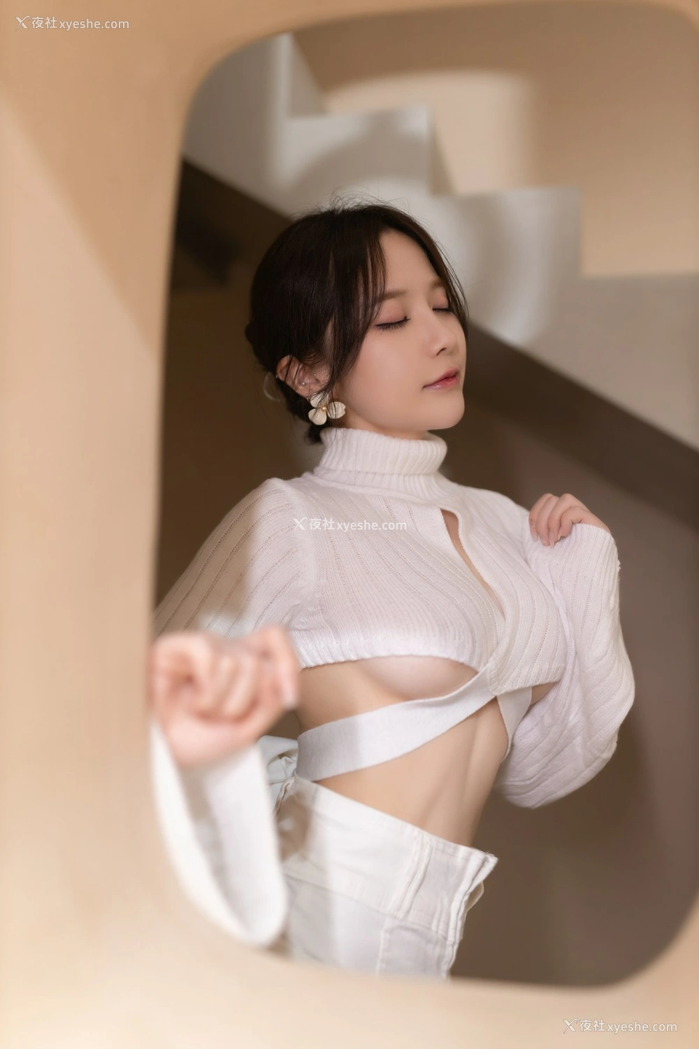 1P - 鱼子酱 雪化 原版写真