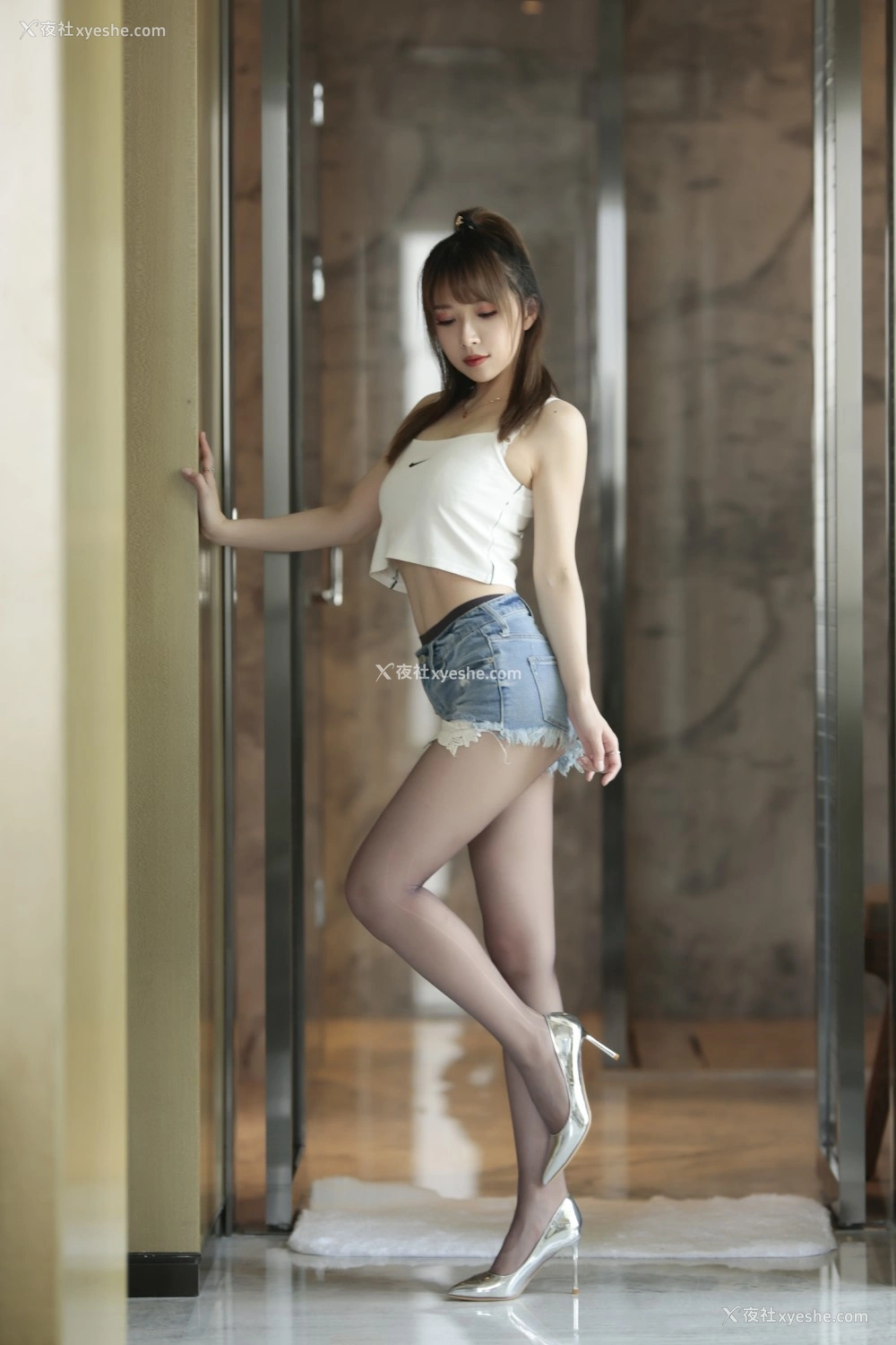 1P - 小女巫露娜 – 牛仔小裤裤