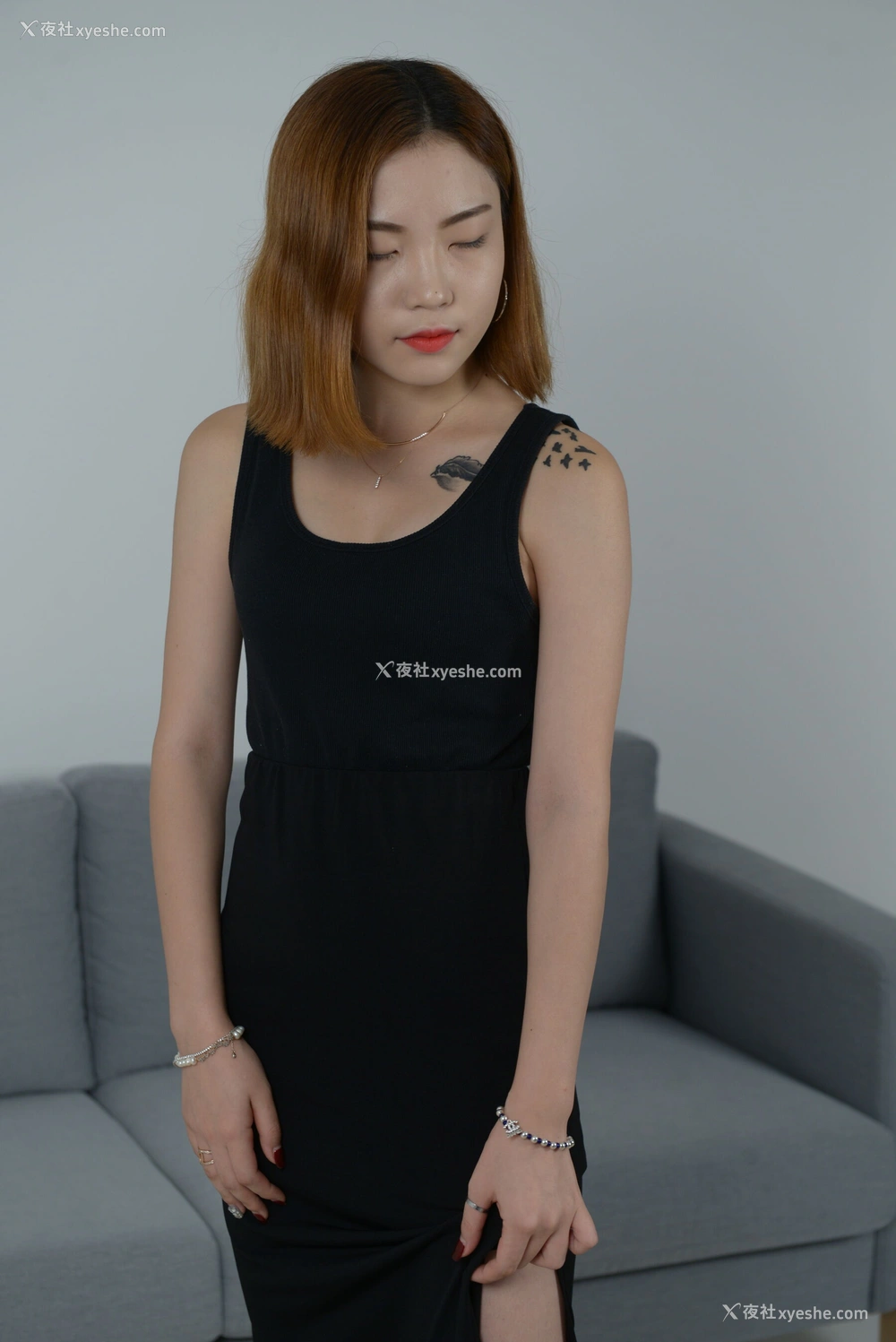 1P - 韩模 민아 大尺度人体私拍套图