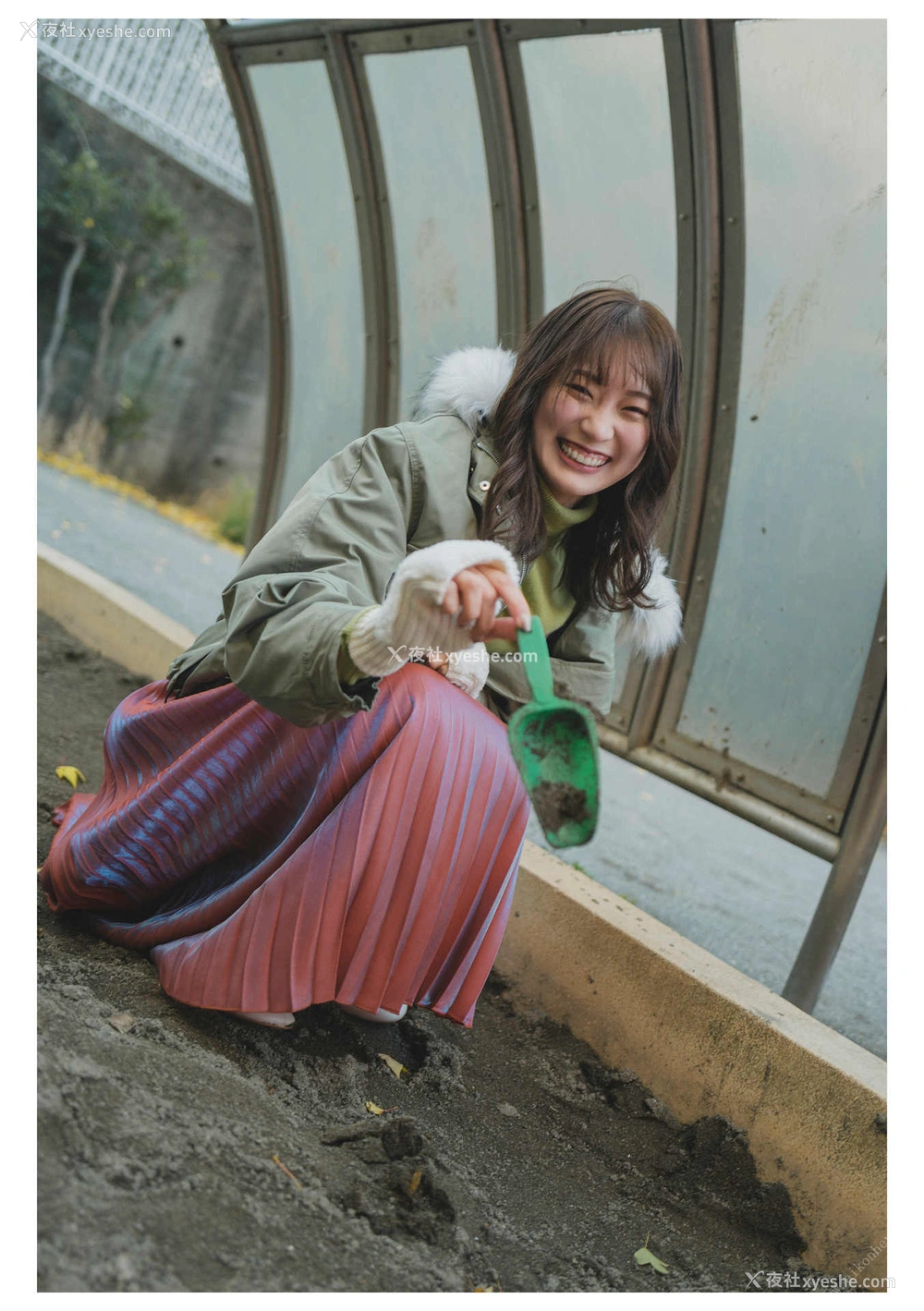 1P - 美谷朱里《とられち》