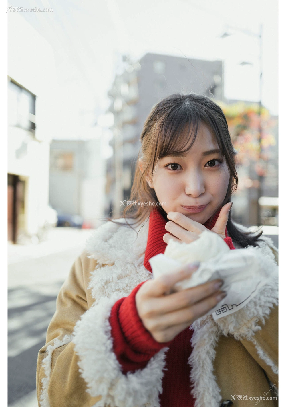 1P - 美谷朱里《とられち》