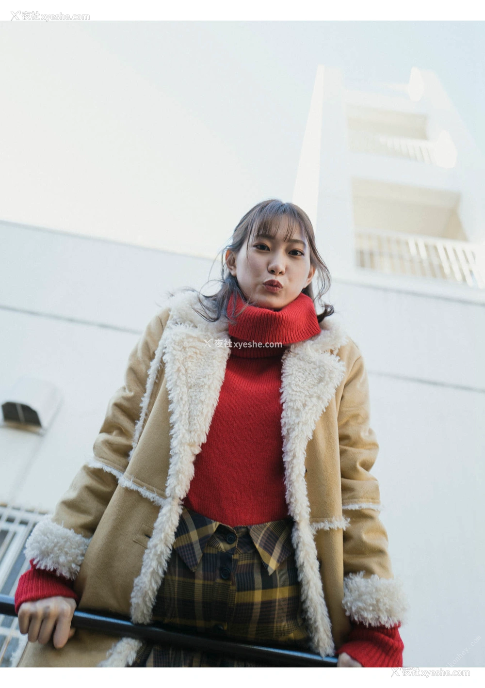 1P - 美谷朱里《とられち》