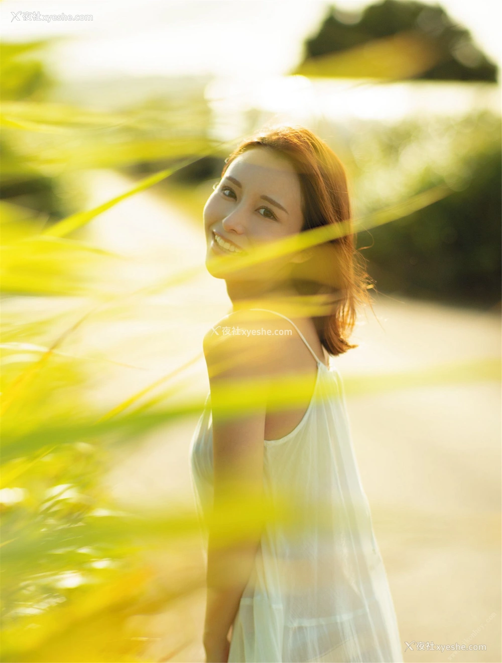 1P - 伊藤舞雪《Private》
