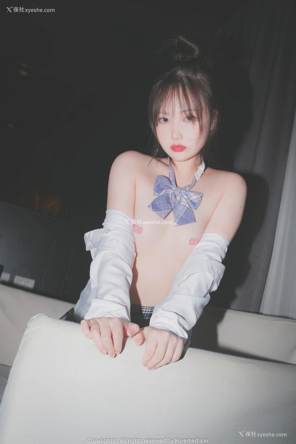 1P - [PURE MEDIA] – Sia