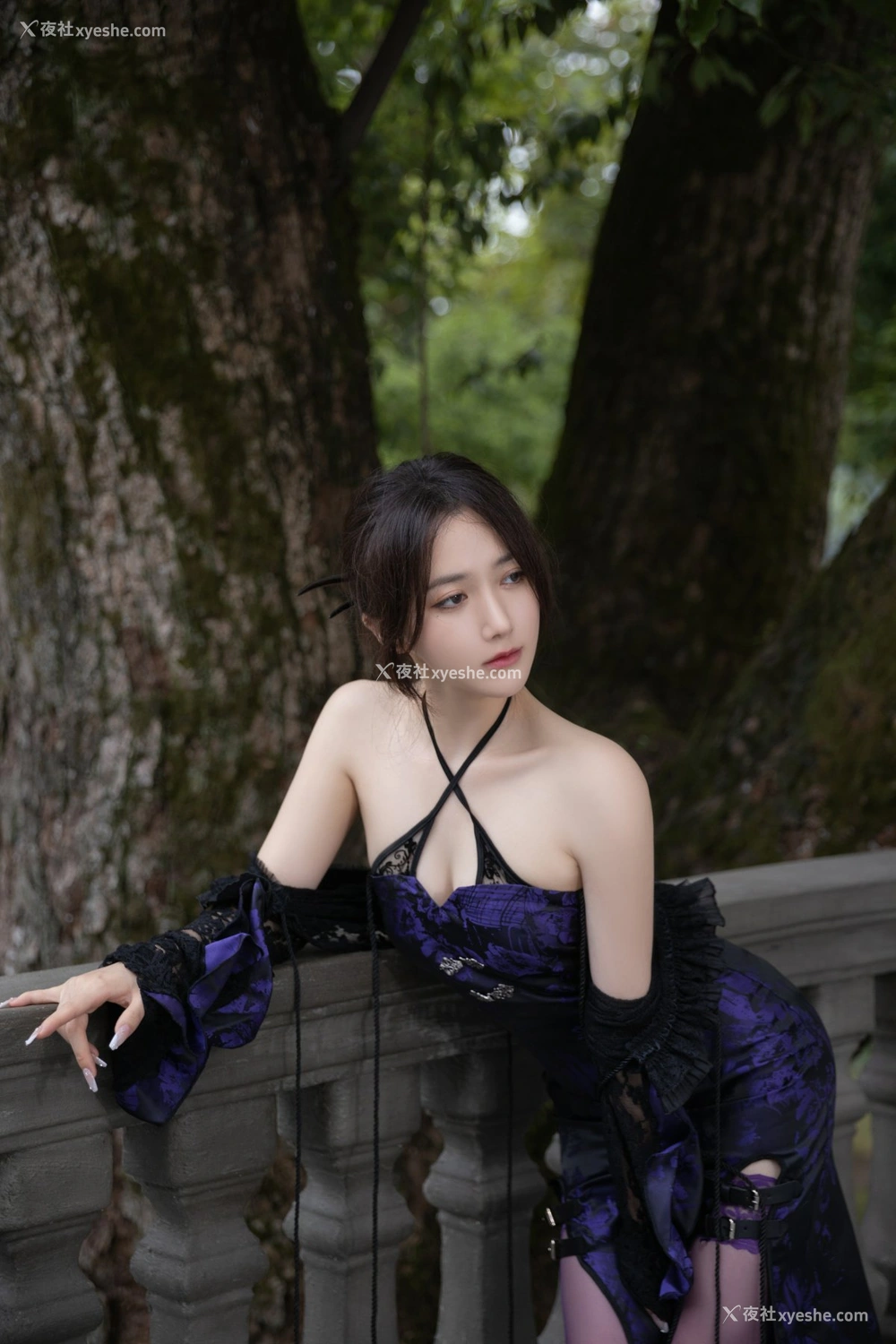1P - 鱼子酱 独角戏 原版写真