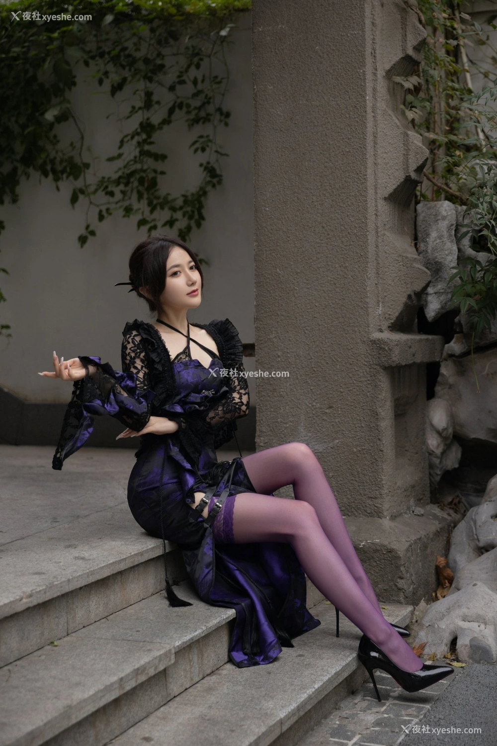 1P - 鱼子酱 独角戏 原版写真