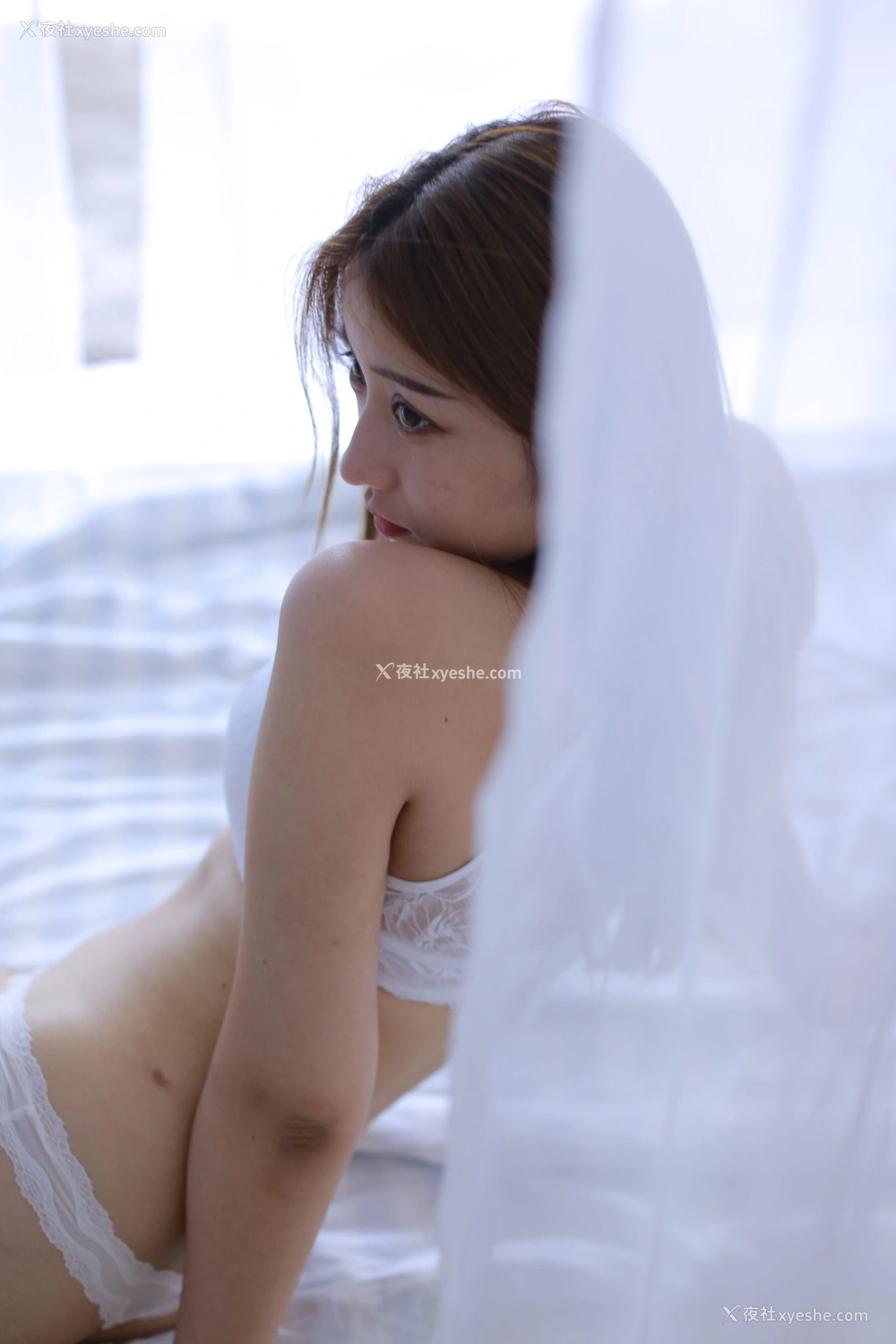 1P - 不知名国模性感写真套图