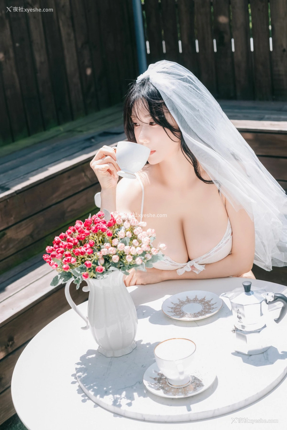 1P - [Paranhosu] Sia – Special Photobook Vol.2