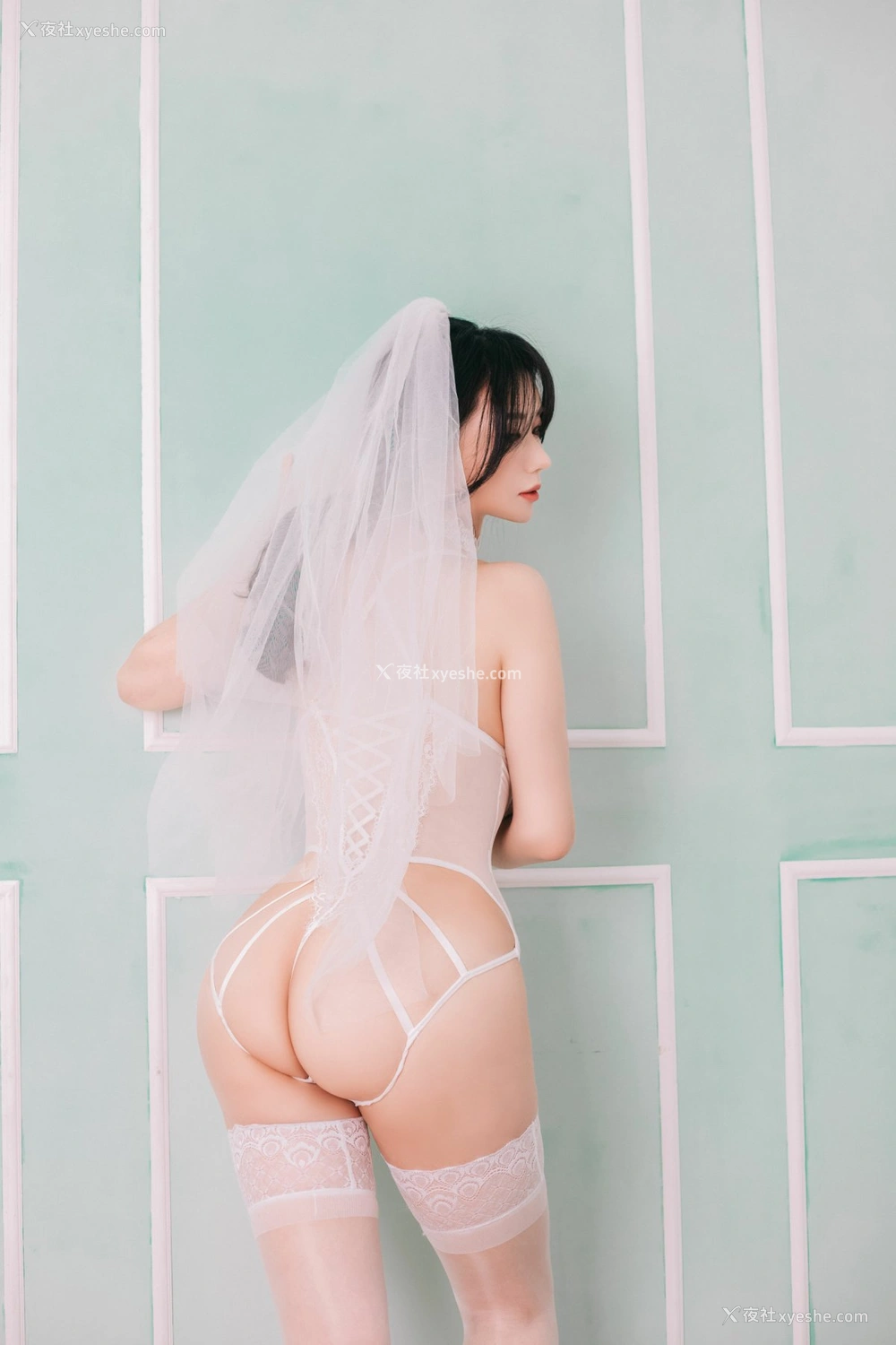 1P - [Paranhosu] Sia – Special Photobook Vol.2