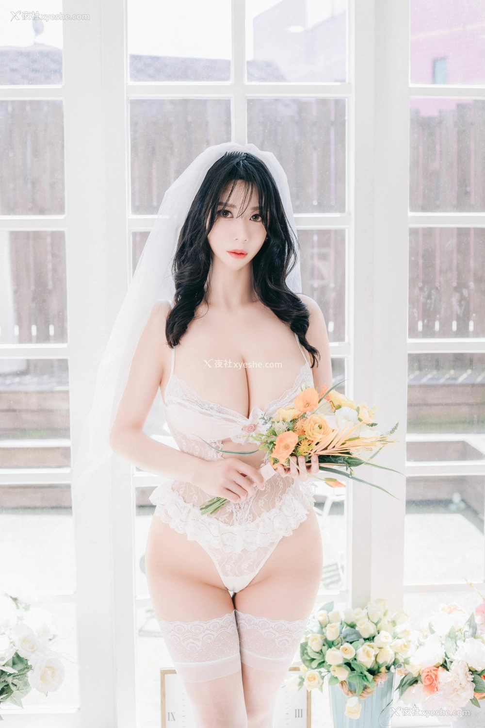 1P - [Paranhosu] Sia – Special Photobook Vol.2