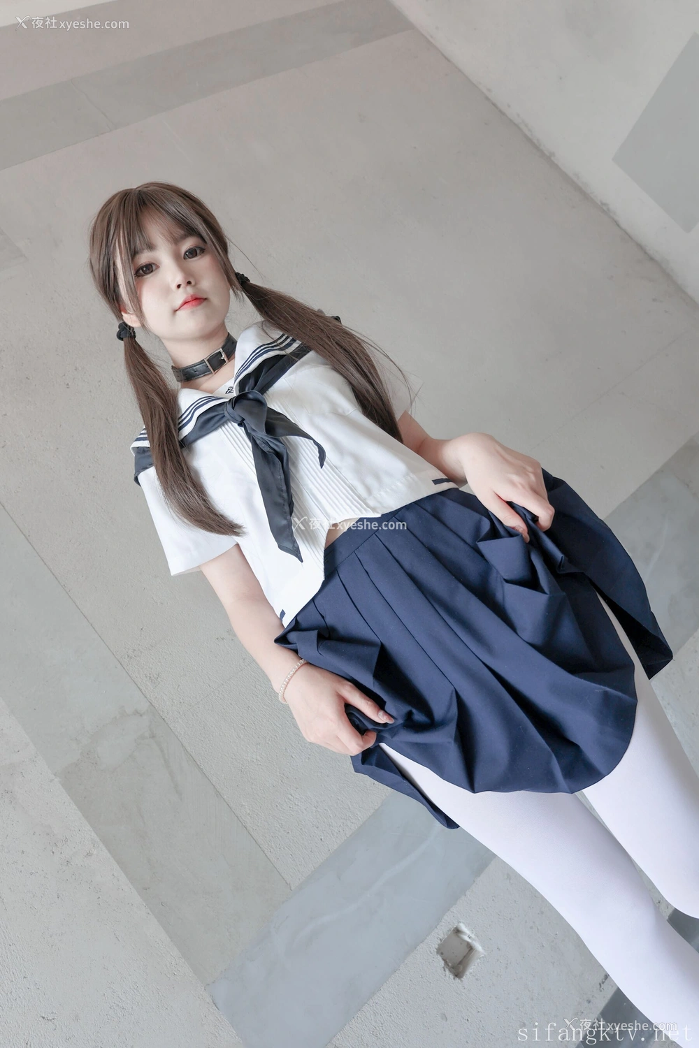1P - 小冰《白丝制服》