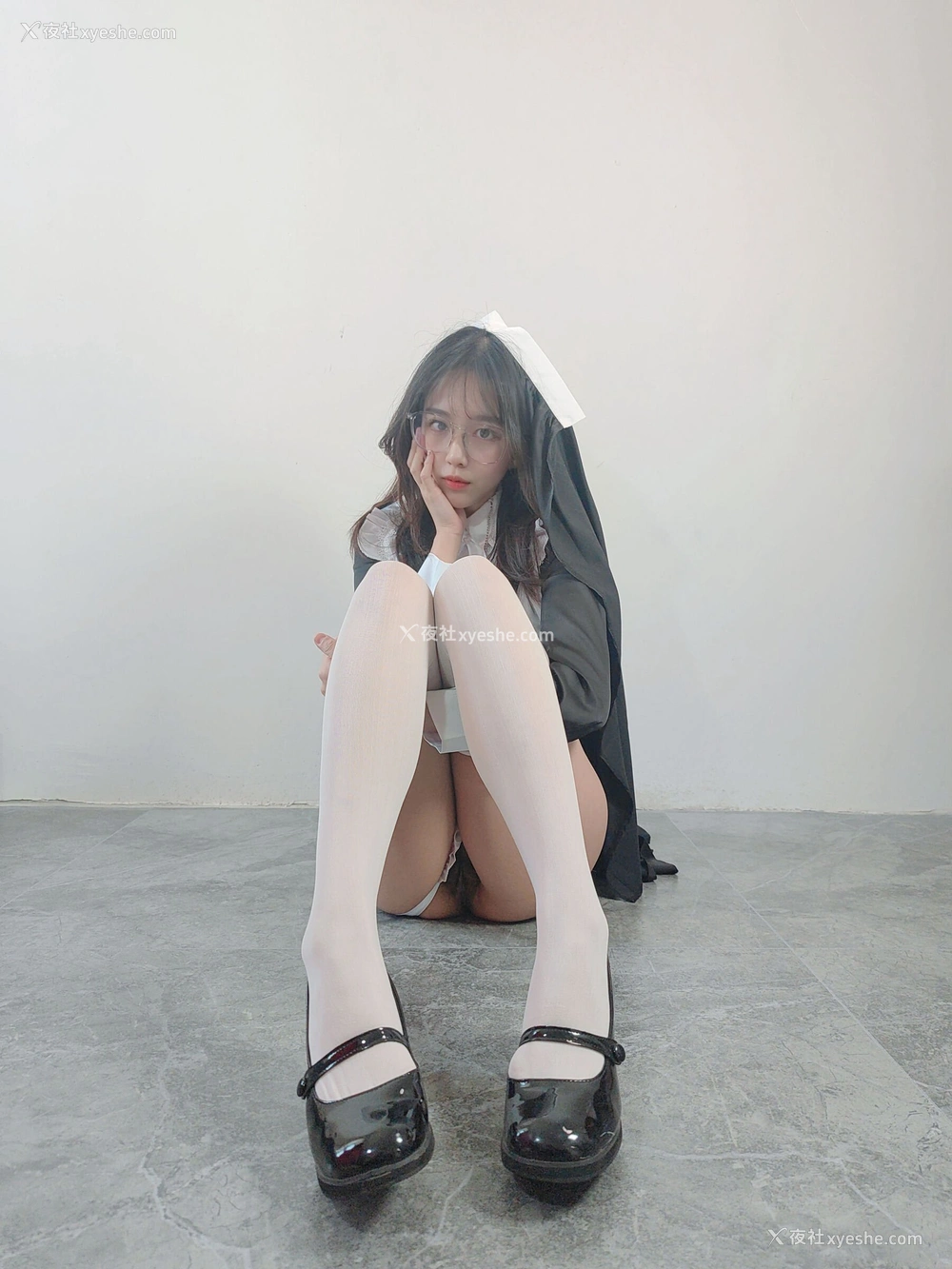 1P - Ceason Photography《修女服》