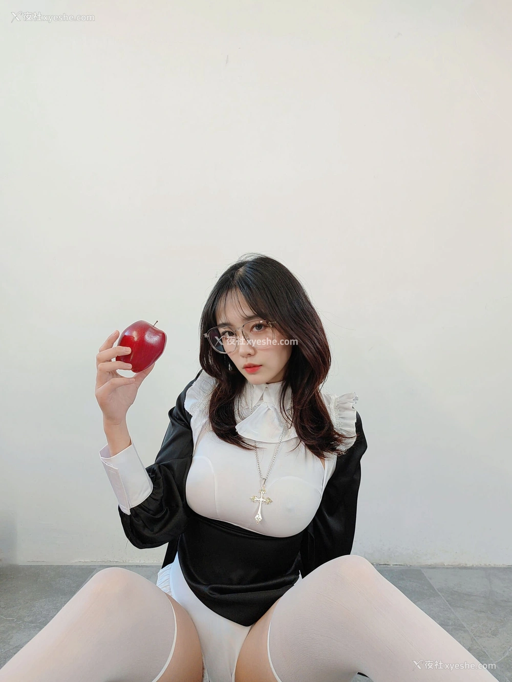1P - Ceason Photography《修女服》