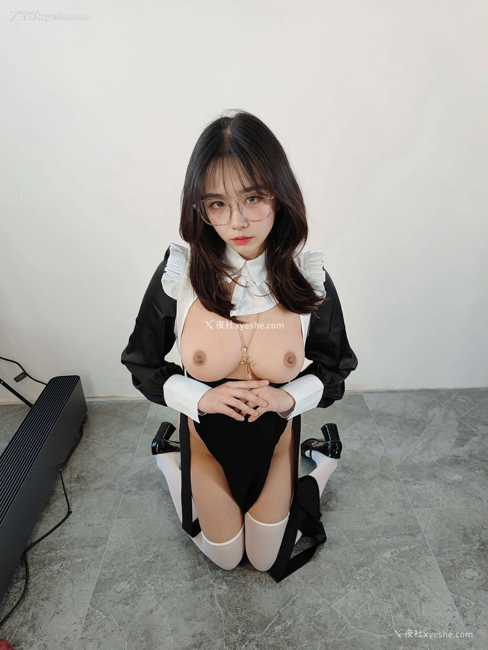 1P - Ceason Photography《修女服》