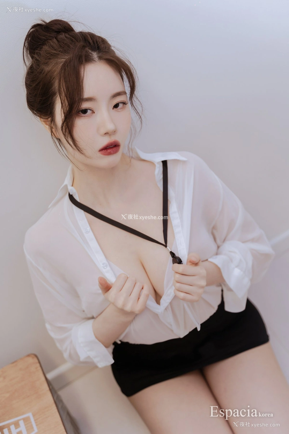 1P - [ESPACIAKOREA]016 EHC-101 – YUA