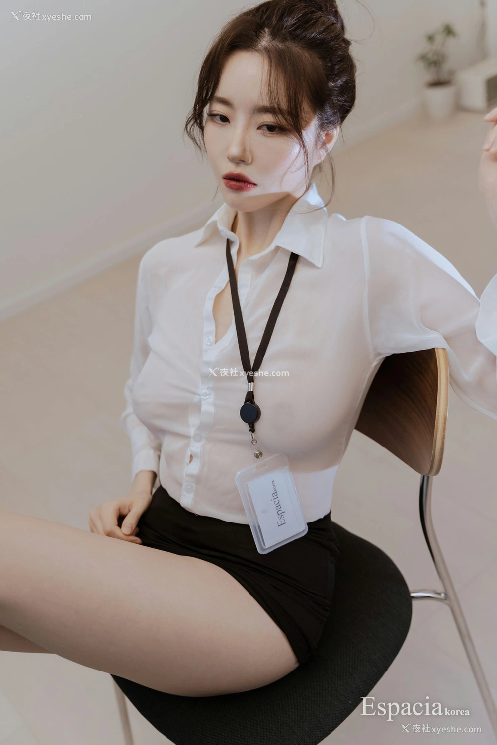 1P - [ESPACIAKOREA]016 EHC-101 – YUA